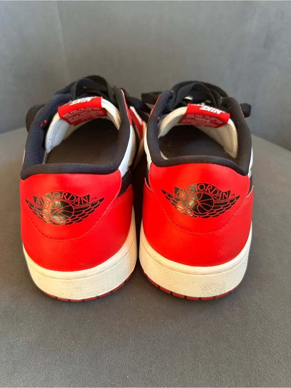 Air Jordan 1 Retro Low Chicago OG 705329-600 Men's Sz 12